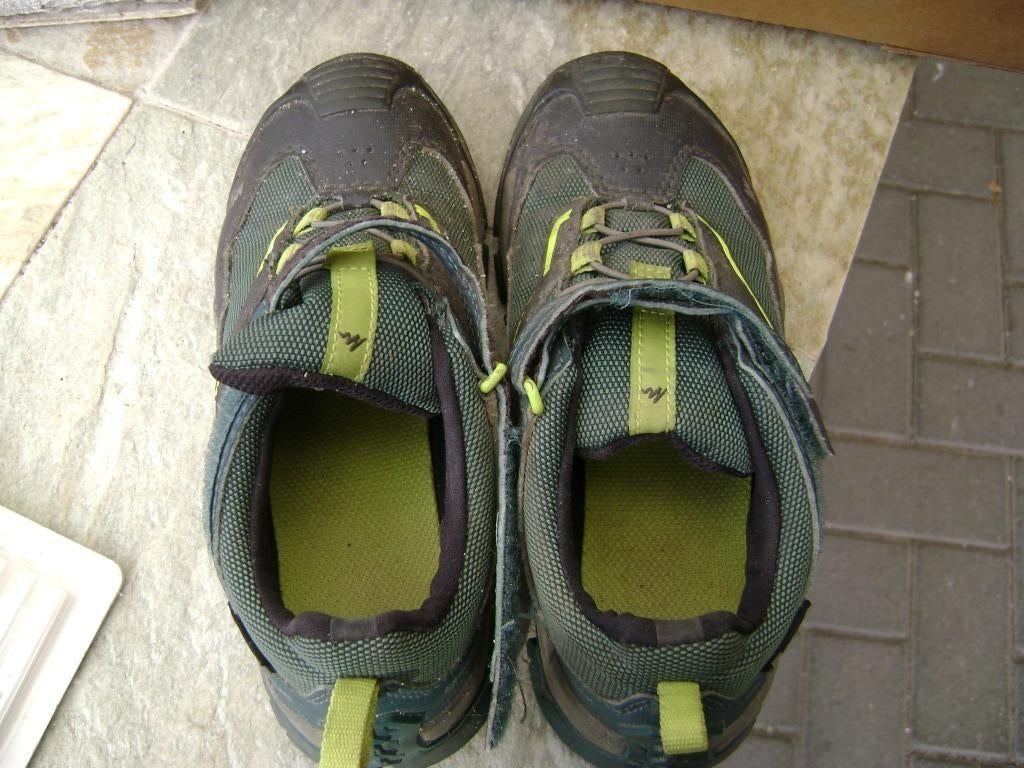 Mooie kinder berg/wandel schoenen maat 31, Kleding | Heren, Schoenen, Quechua, Overige kleuren, Ophalen of Verzenden, Zo goed als nieuw