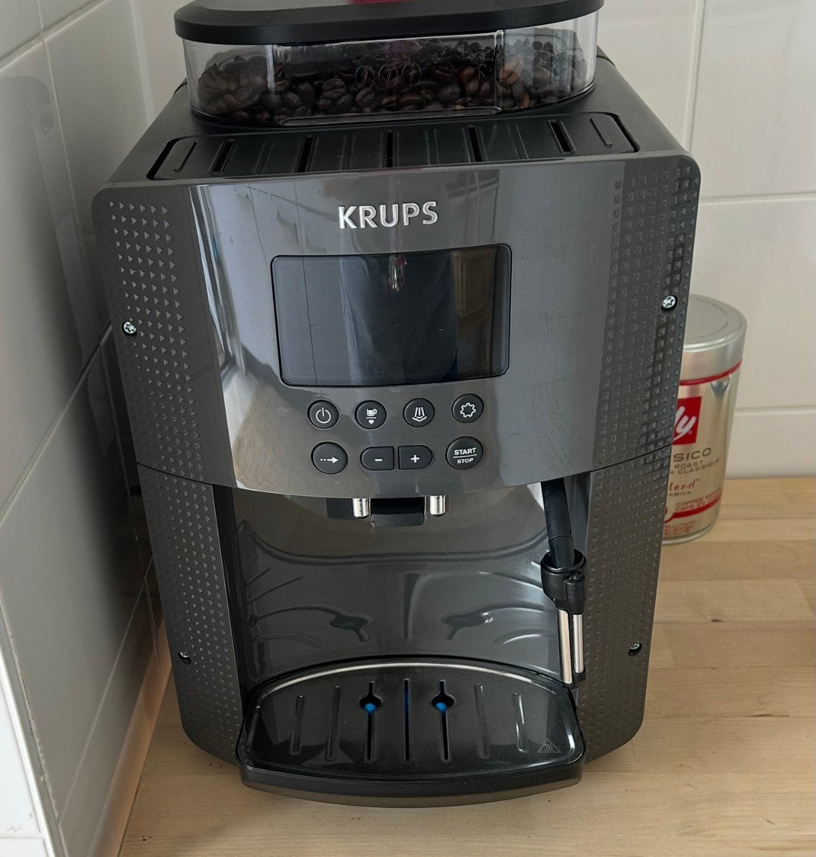 Krups vol automaat Koffiebonen Koffiemachine, Witgoed en Apparatuur, Koffiezetapparaten, Ophalen, Zo goed als nieuw, Koffiemachine