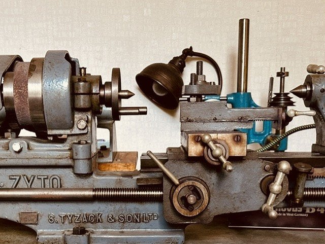 Oude Engelse metaal draaibank Tyzack ZYTO incl. motor, Ophalen, Gebruikt, Metaaldraaibank, Minder dan 500 mm