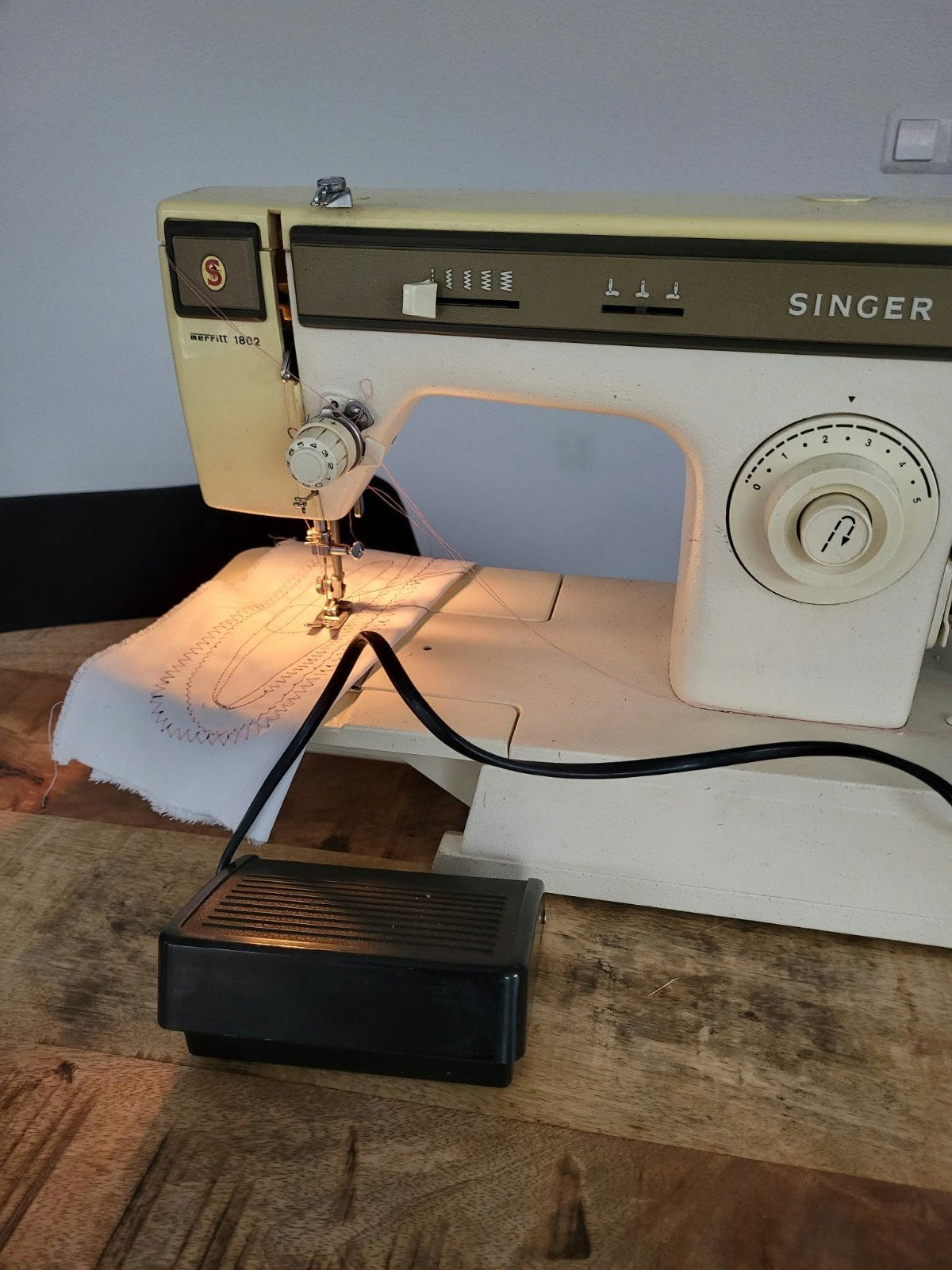 Singer Naaimachine - Onderhouden, Hobby en Vrije tijd, Ophalen, Gebruikt, Naaimachine, Singer