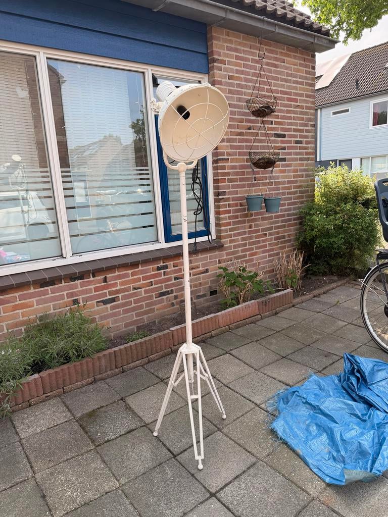 Studiolamp / Vloerlamp op statief - Wit, Ophalen of Verzenden, Gebruikt, Metaal, 150 tot 200 cm