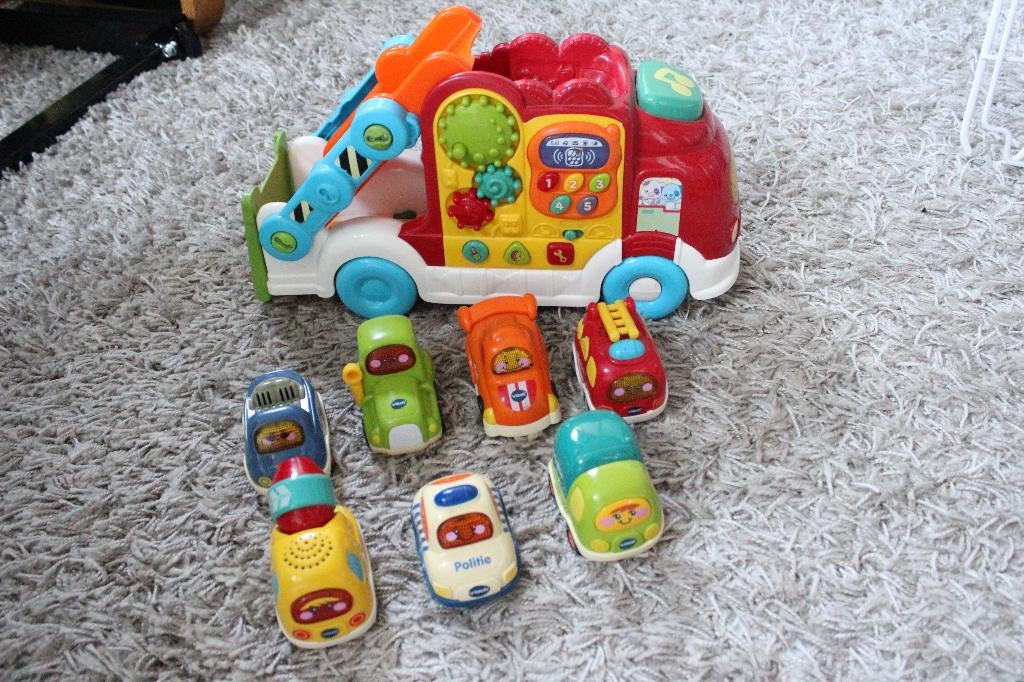 Vtech speelgoed toet toet auto's, Kinderen en Baby's, Speelgoed | Vtech, Gebruikt, 6 maanden tot 2 jaar, Ophalen of Verzenden