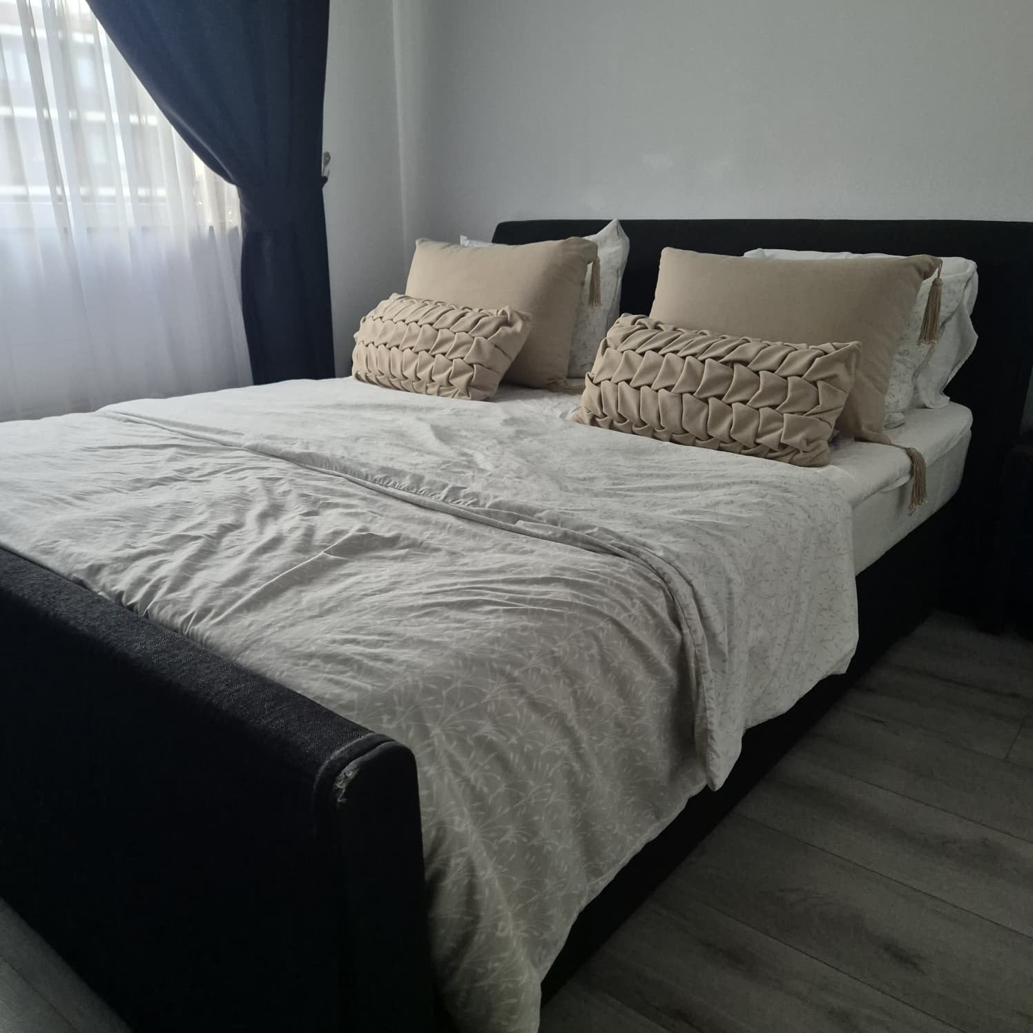 Box spring 1,60x2,00, Huis en Inrichting, Ophalen, Gebruikt, Zwart, Tweepersoons