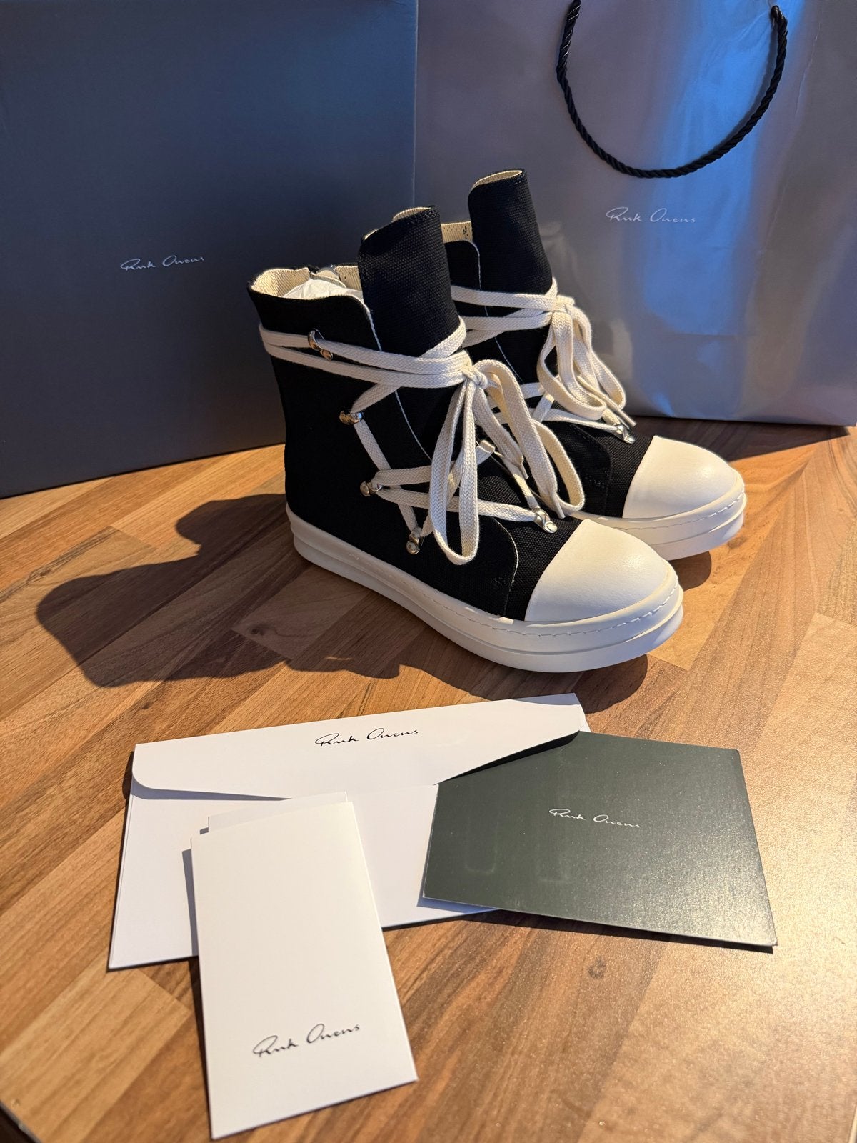 Rick Owens Abstract Low Sneakers Zwart/Wit Maat 36, Ophalen of Verzenden, Nieuw, Zwart, Sneakers of Gympen