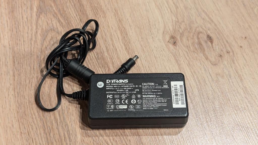 PoTrans laptop adapter 19V 3.16A, Computers en Software, Laptop-opladers, Ophalen of Verzenden