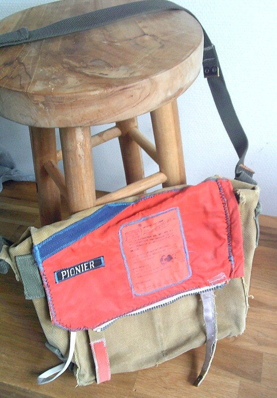 Chris Nauta is de upcycle-kunstenares van Midden-Nederland., Ophalen of Verzenden, Gebruikt, Overige merken