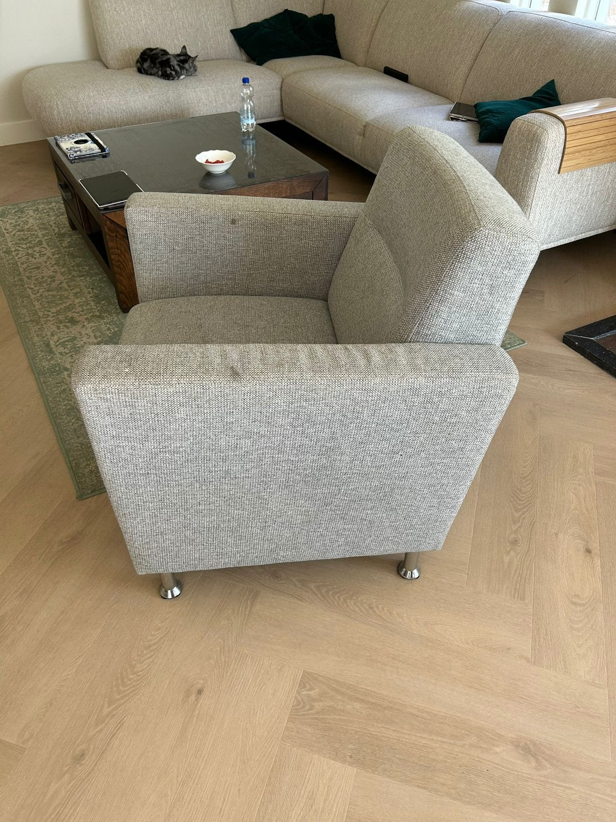 2 grijze stoelen, Ophalen of Verzenden, Gebruikt, 75 tot 100 cm