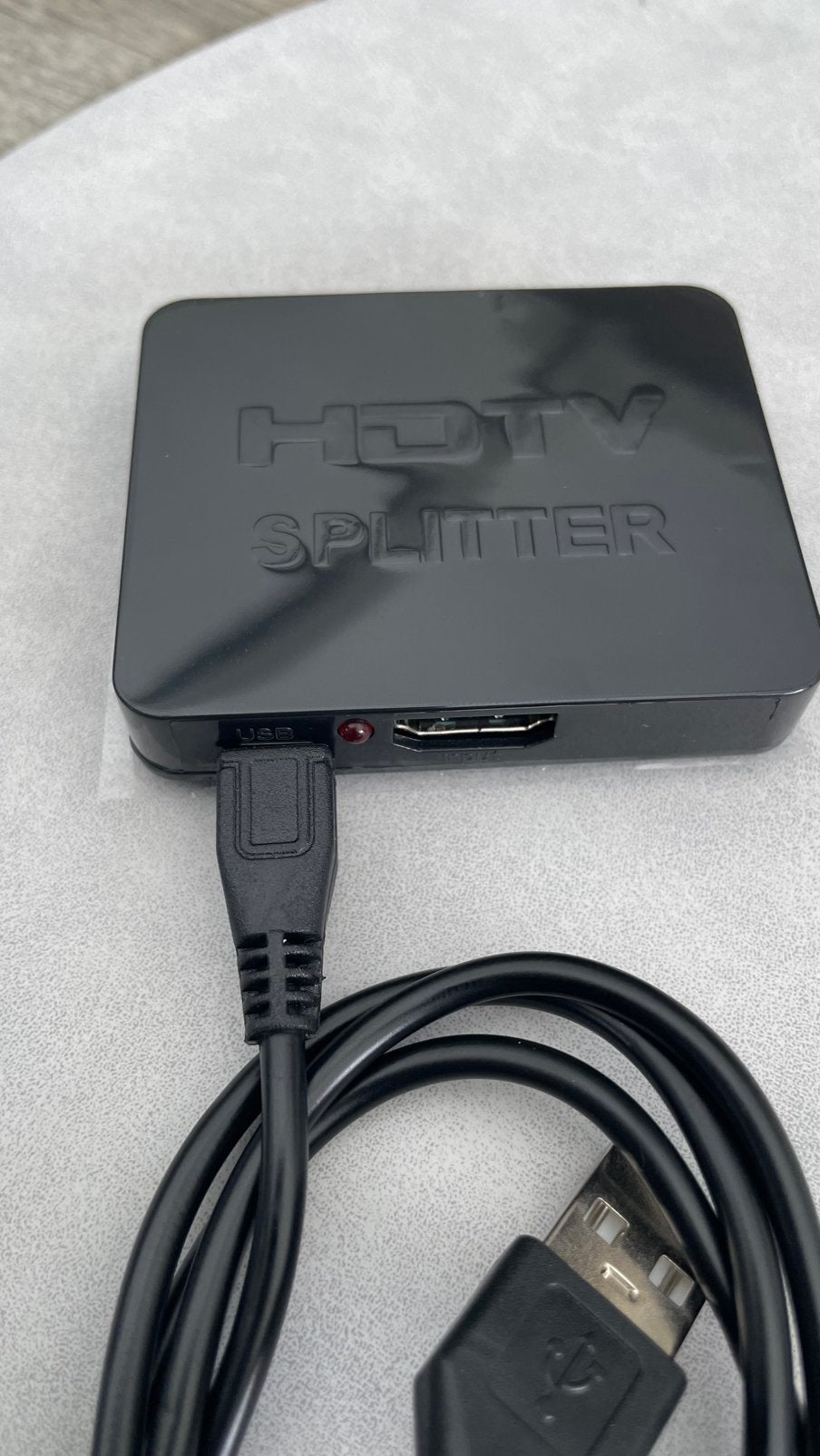 Splitter hd tv 4k nieuw, Audio, Tv en Foto, Audiokabels en Televisiekabels, Ophalen of Verzenden, Zo goed als nieuw, Minder dan 2 meter