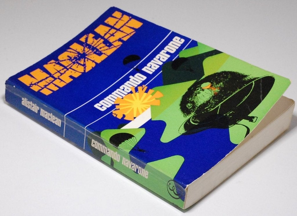 Commando Navarone - Alistair MacLean (1977) Oorlogsthriller, Verzenden, Gelezen, Alistair MacLean