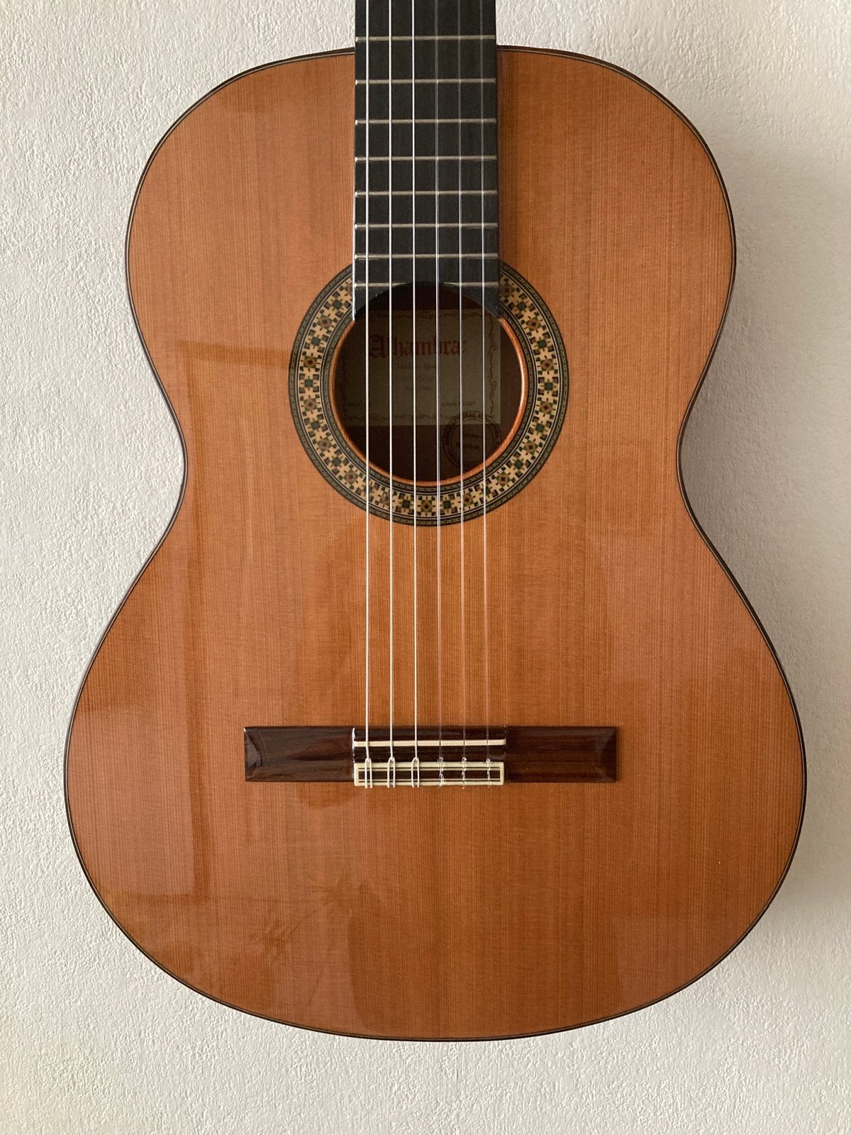 Alhambra 4 p Klassieke gitaar., Muziek en Instrumenten, Ophalen, Klassieke of Spaanse gitaar