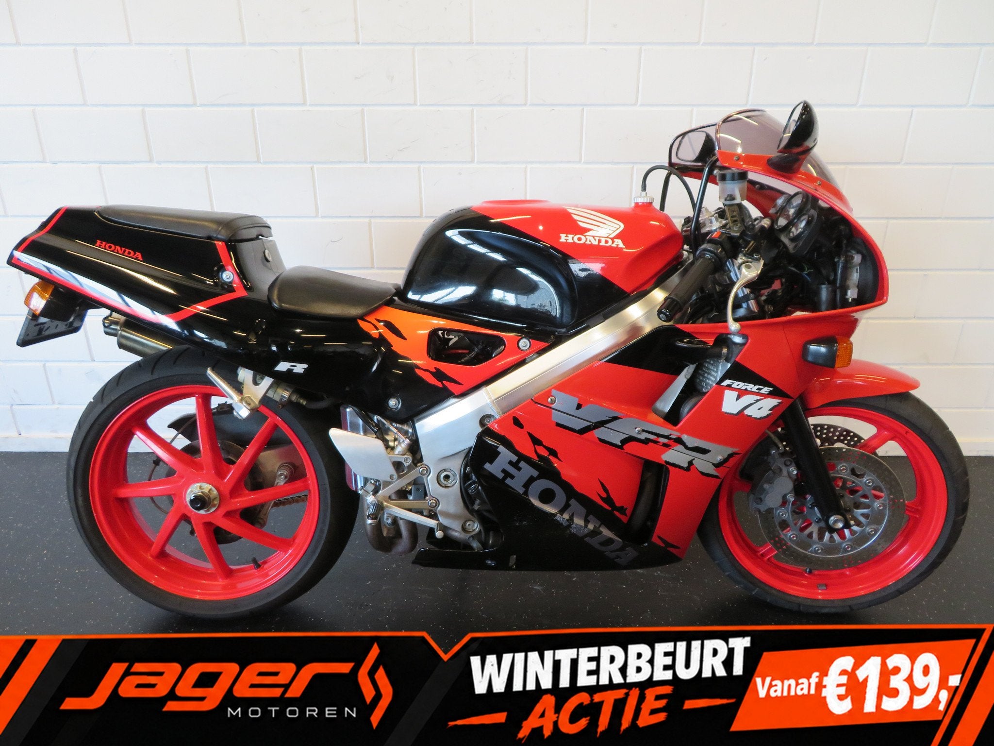 Honda VFR 400 R NC30 RC30 NSR TOPSTAAT! (bj 1995), Sport, 399 cc, Gebruikt, Bedrijf