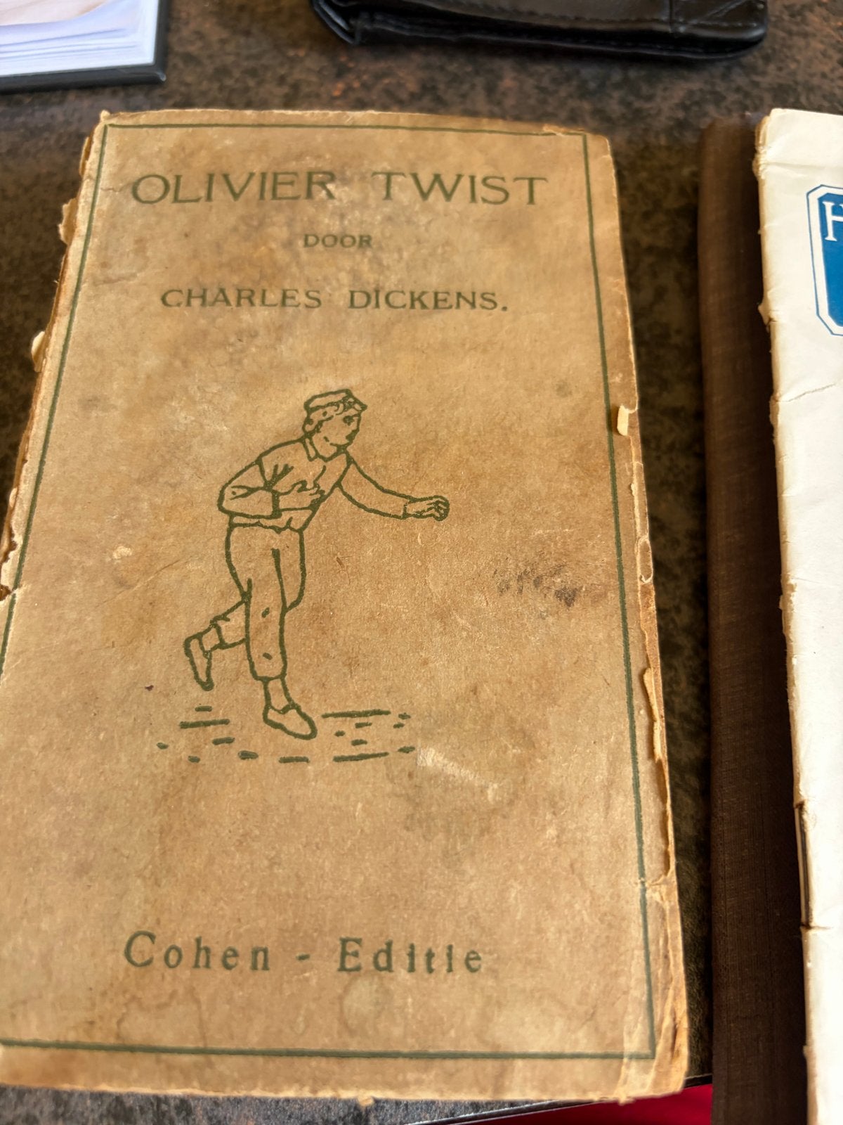 Bijzonder exemplaar: Olivier Twist door Charles Dickens, Ophalen of Verzenden, Gelezen, Nederland