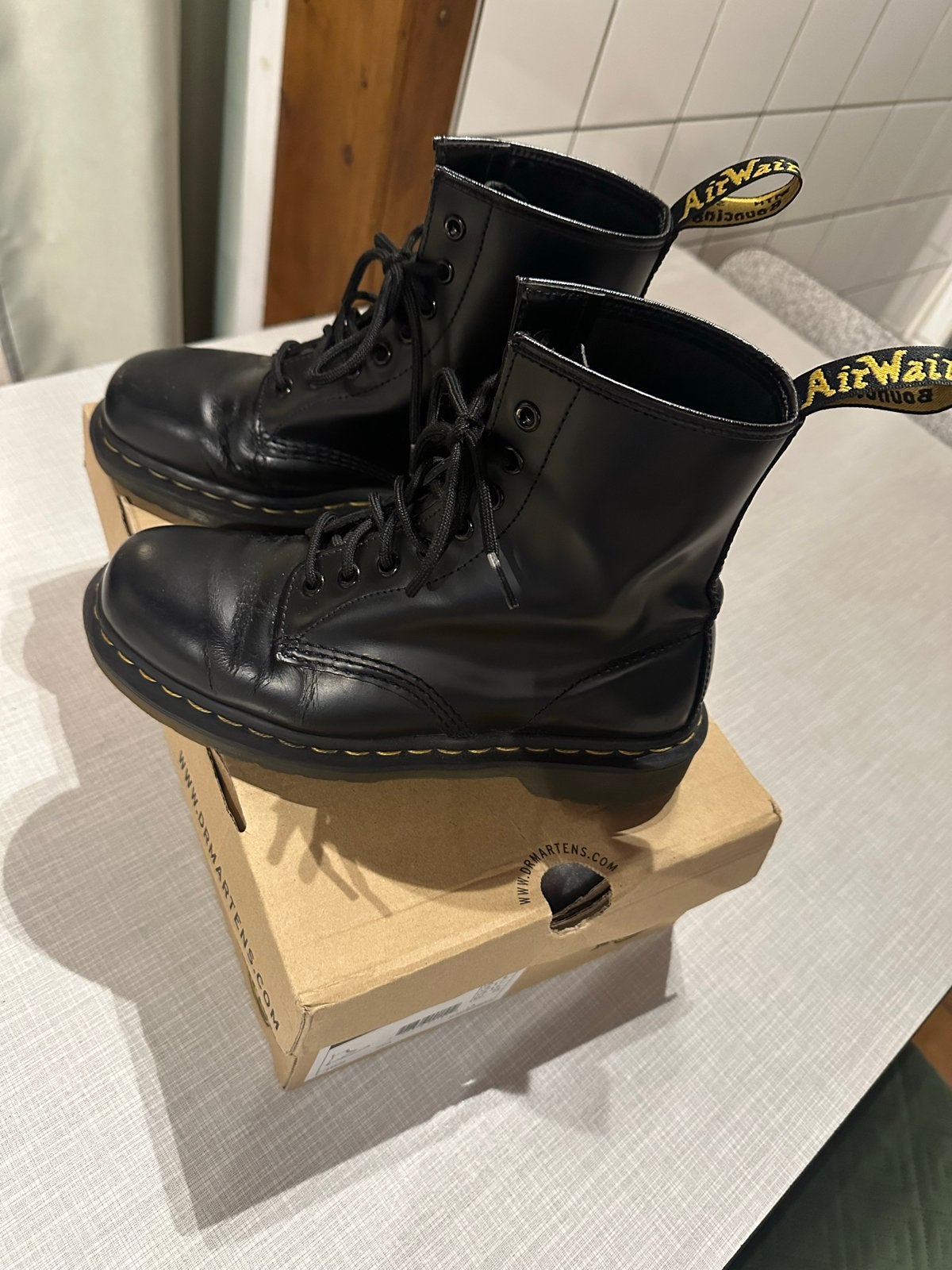 Dr. Martens 1460 Smooth Black Laarzen - Maat 39, Ophalen of Verzenden, Gedragen, Zwart, Lage of Enkellaarzen