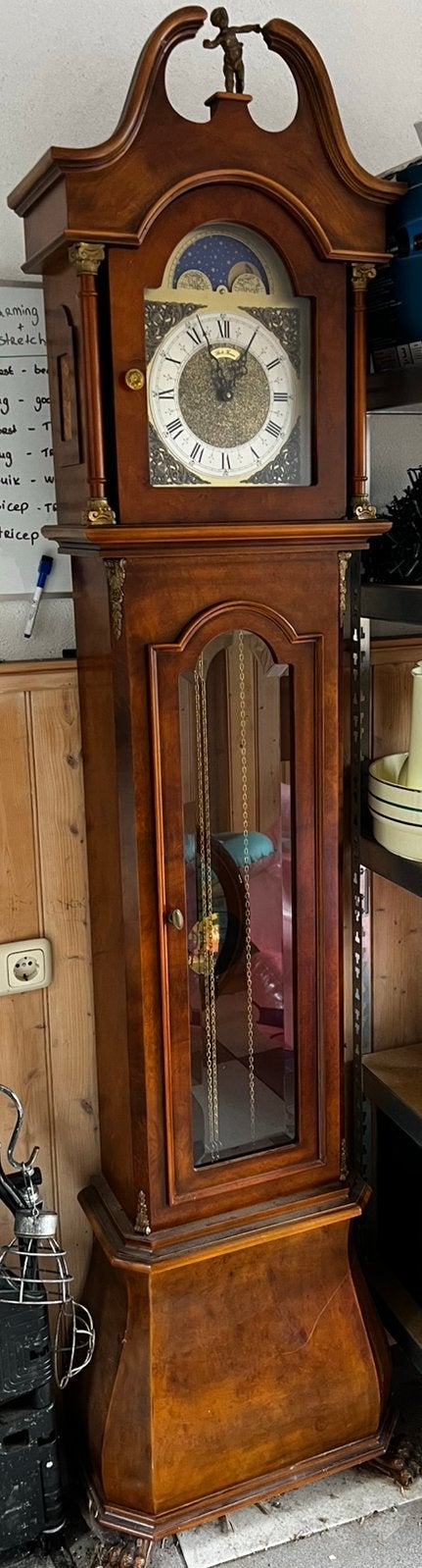 Antieke staande klok / pendule – houten kast – werkend, Ophalen