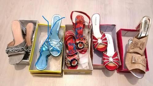 Slippers hakjes, enkelbandjes maat 39 Vanaf € 27,50, Overige kleuren, Nieuw, Sandalen of Muiltjes, Ophalen of Verzenden