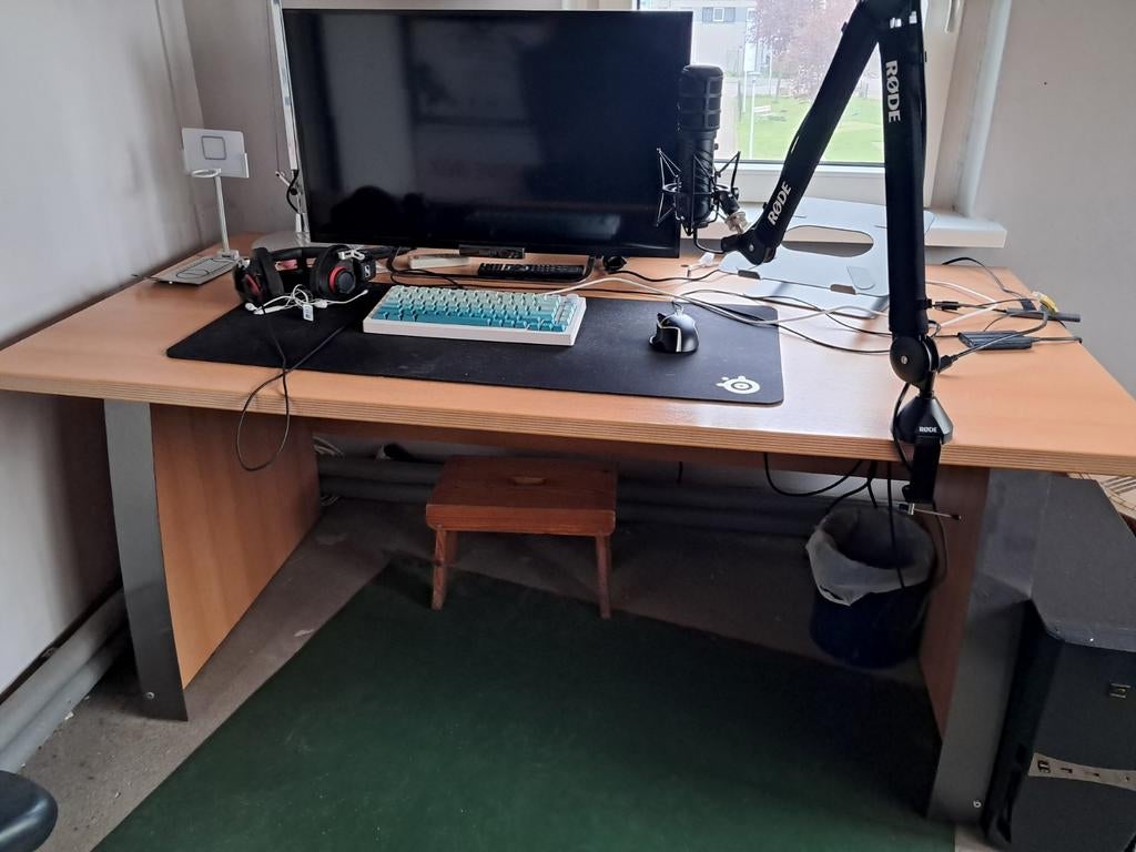 Bureaucombinatie met hoek, rolcontainer en 2 kasten, Ophalen, Met lades, Gebruikt, Hout