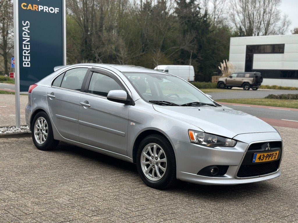 Mitsubishi LANCER 1.6 Sportback Edition Two LPG - APK tot me, Auto's, Euro 5, Gebruikt, 4 cilinders, 1590 cc