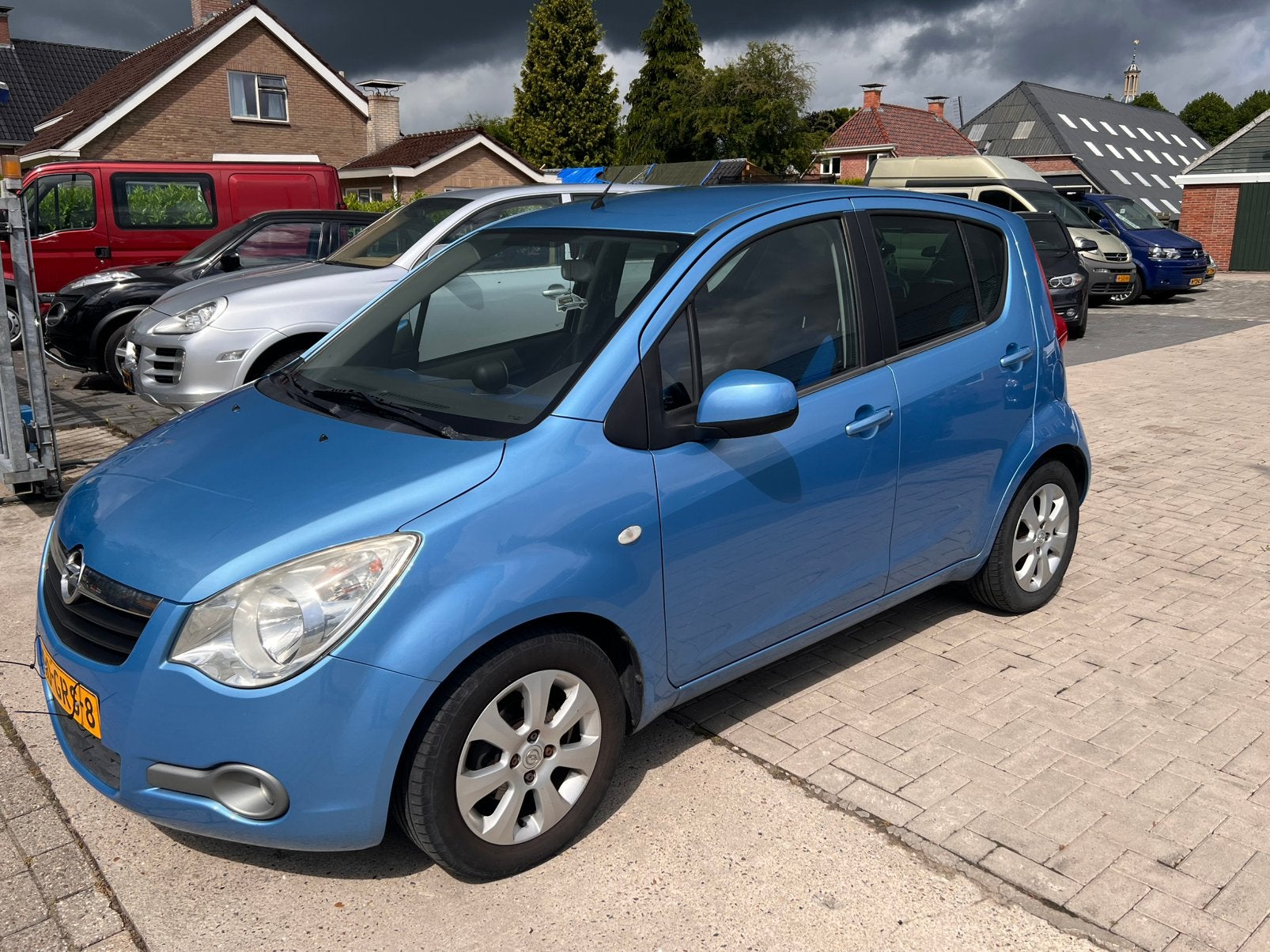 Opel Agila 1.2 16V 2008 Blauw, Auto's, Opel, Voorwielaandrijving, 40 €/maand, 4 cilinders, 965 kg