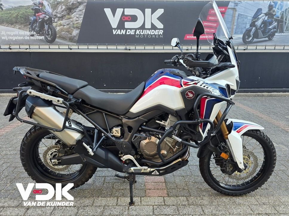 HONDA CRF 1000 L AFRICA TWIN (bj 2019) 38,283 km, Motoren, 2 cilinders, HONDA, Motorrijbewijs A, Bedrijf