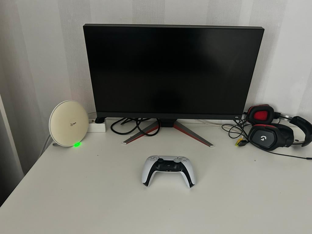 Ps5 met 1 controller + 144hz monitor, Spelcomputers en Games, Ophalen, Zo goed als nieuw, Playstation 5 Digital