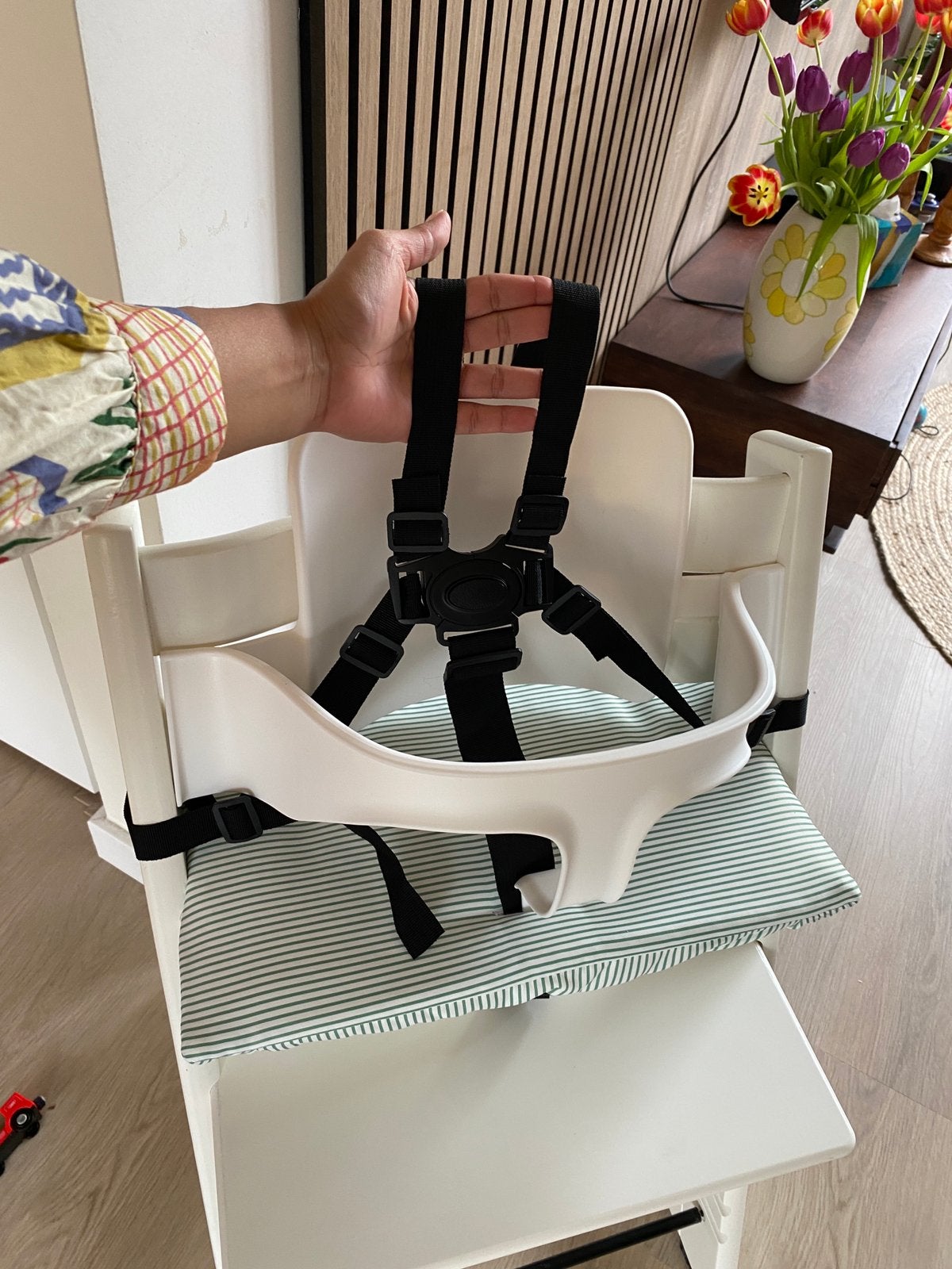 Zwarte tuigje voor kinderstoel stokke tripp trapp, Ophalen of Verzenden, Nieuw, Meegroeistoel, Gordel(s)