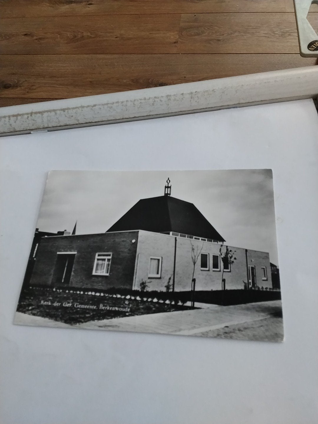 BERKENWOUDE.  KERK DER GER. GEMEENTE, Verzamelen, Ophalen of Verzenden