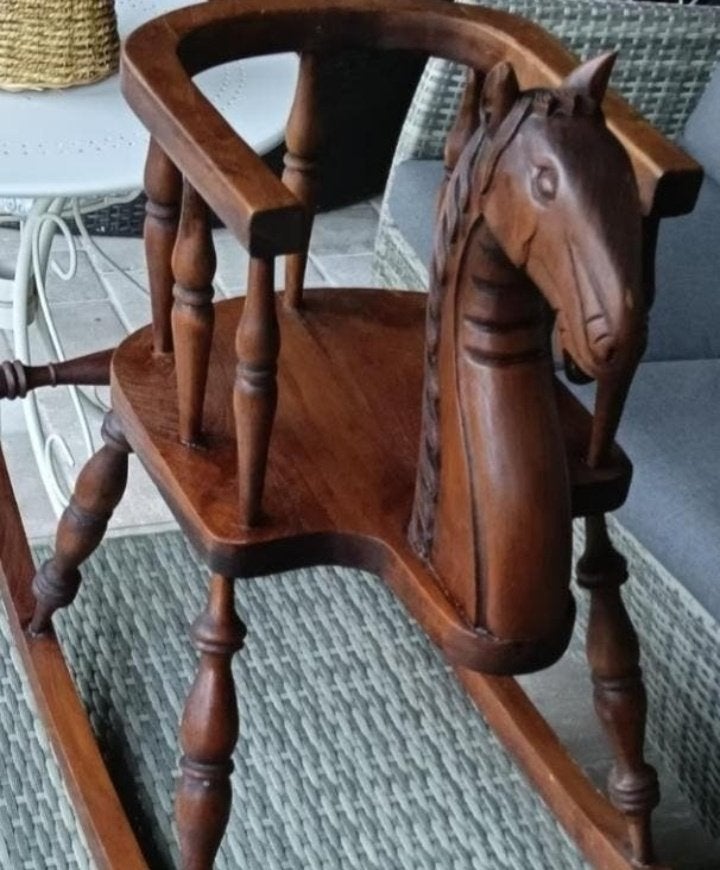 Handgemaakt en antiek schommelpaardje, Antiek en Kunst, Ophalen