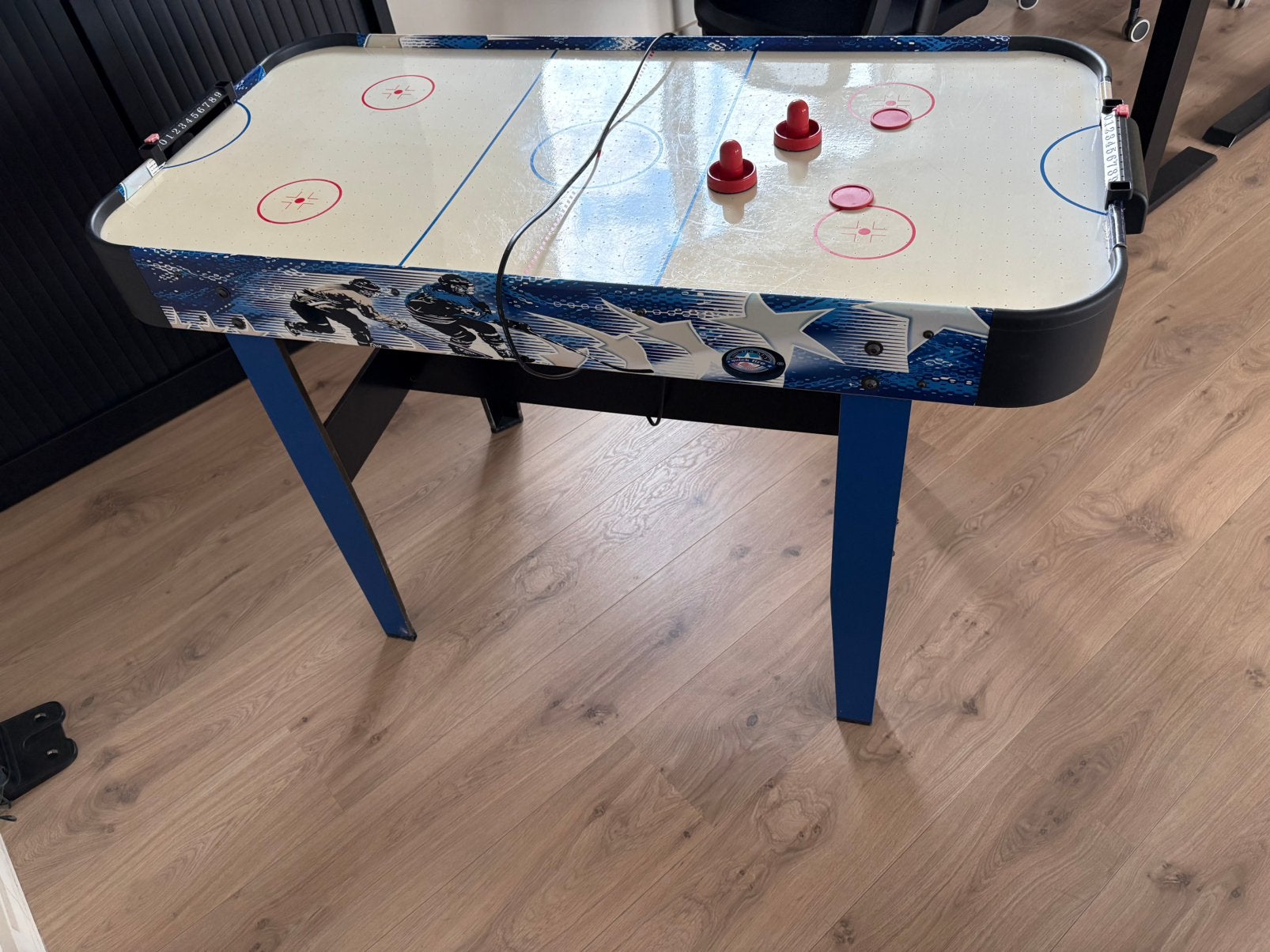 Airhockey tafel, Ophalen, Zo goed als nieuw