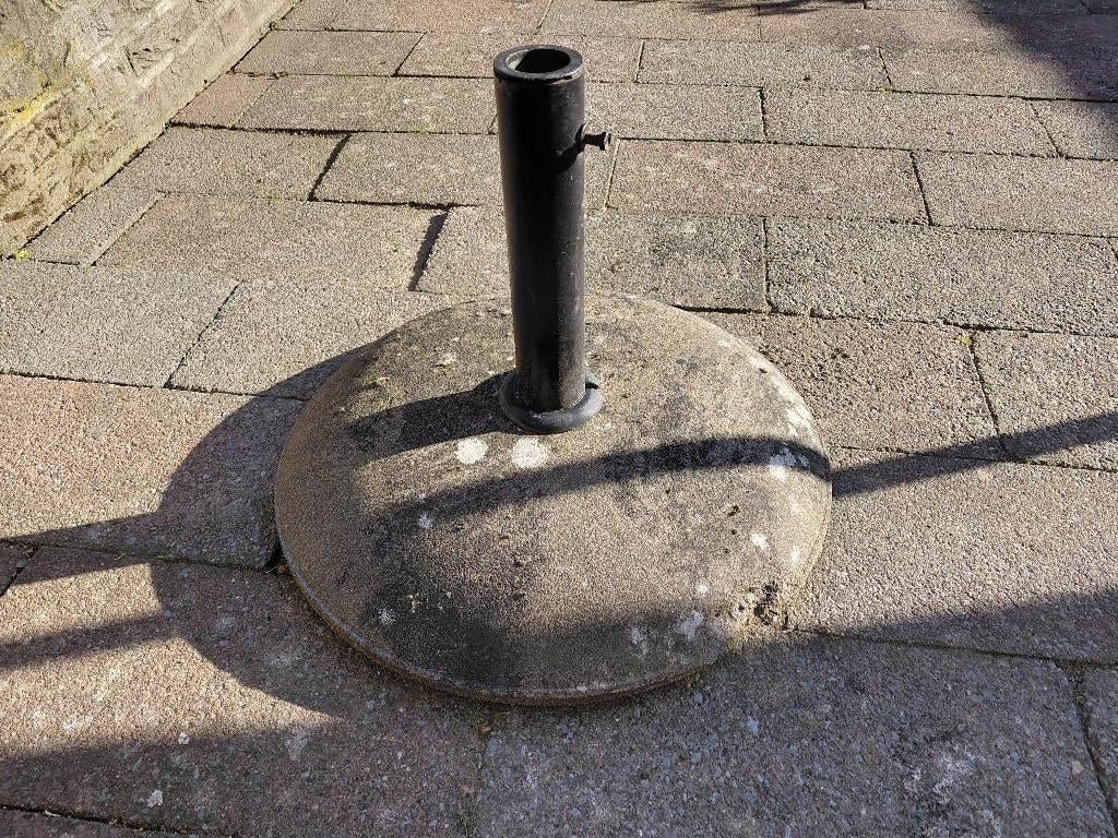 Parasol gratis af te halen, Ophalen, Gebruikt, Minder dan 1 meter, Parasolvoet