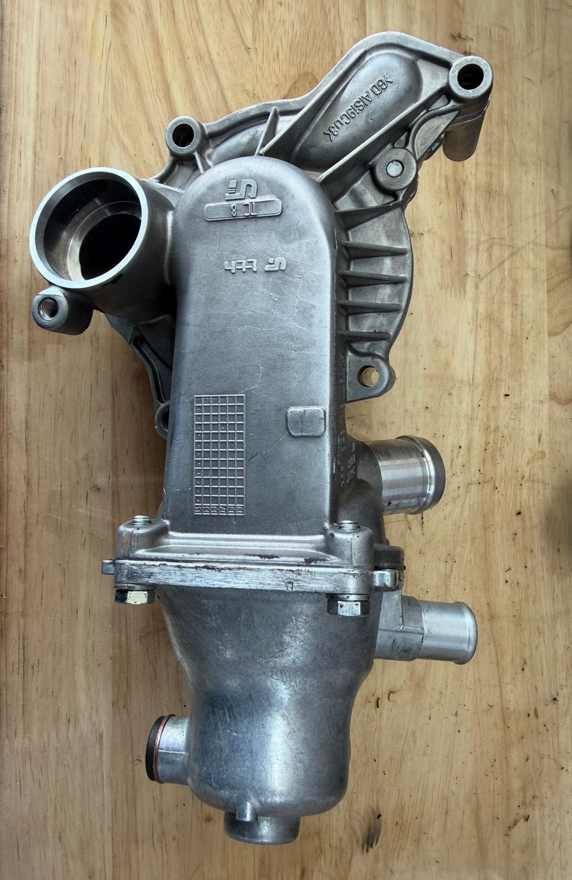 Audi 4.2 v8 waterpomp orgineel 079 121 012B, Ophalen of Verzenden, Nieuw, Audi