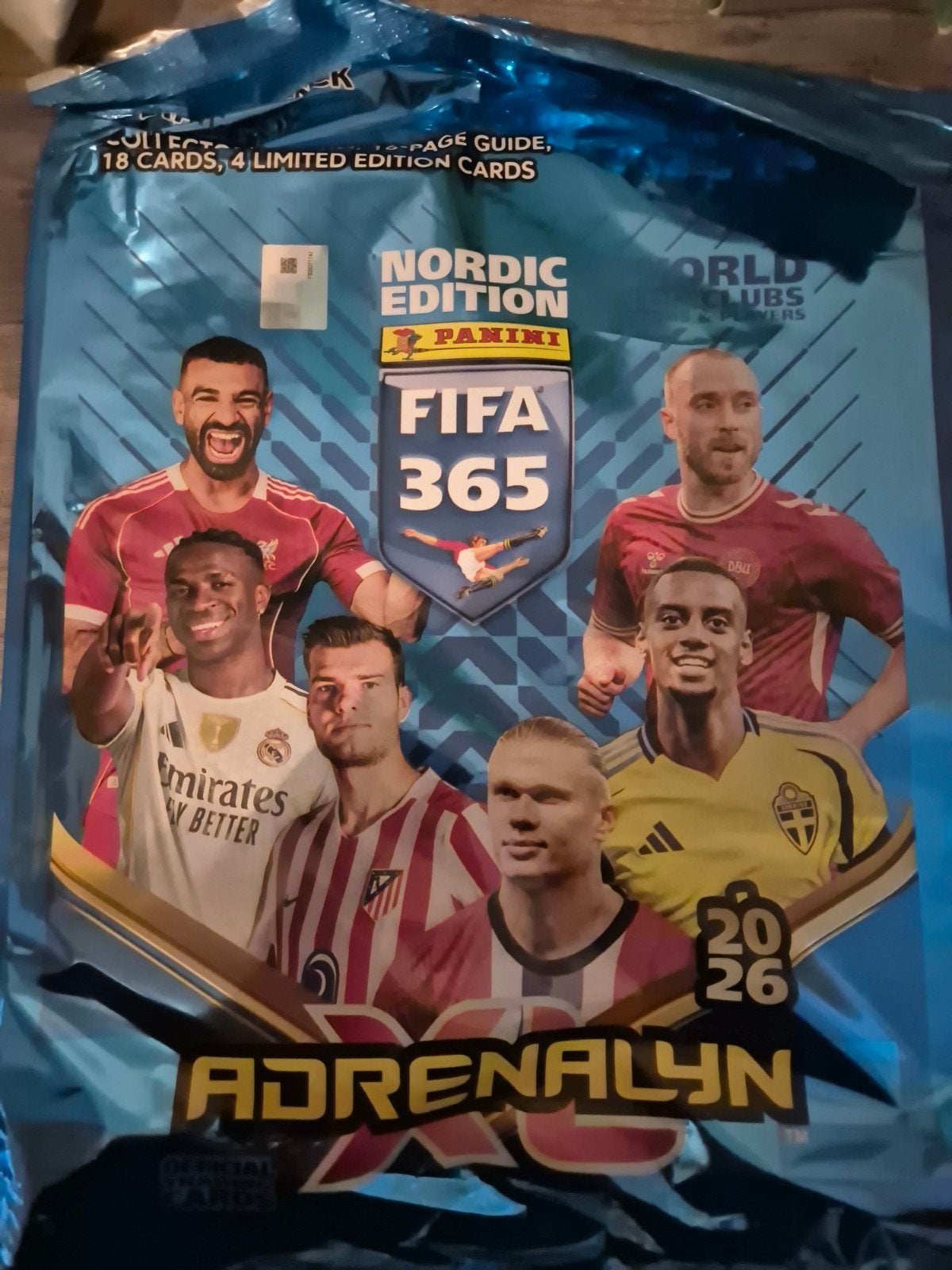 Panini Adrenalyn FIFA 365 Starterspack 2026 Nordic, Ophalen of Verzenden, Nieuw, Overige maten