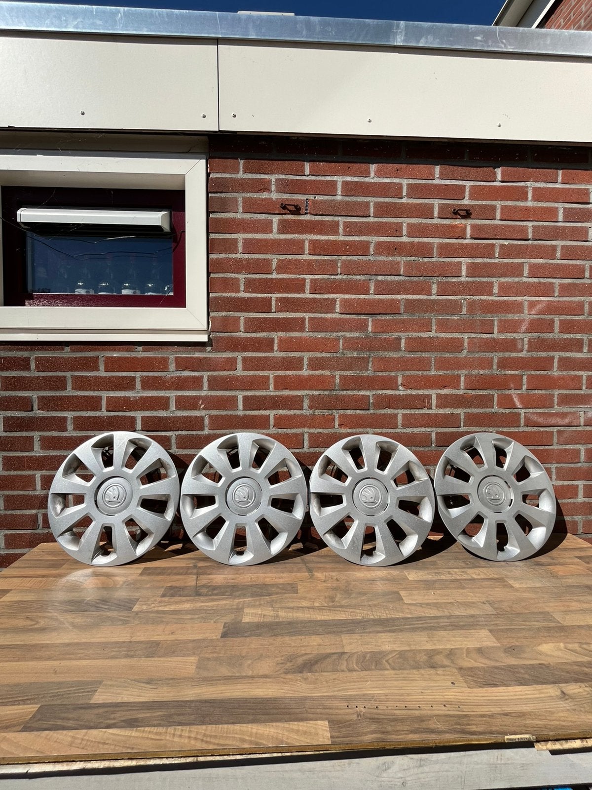 Leuke set Skoda wieldoppen “14 inch”, Ophalen, Zo goed als nieuw