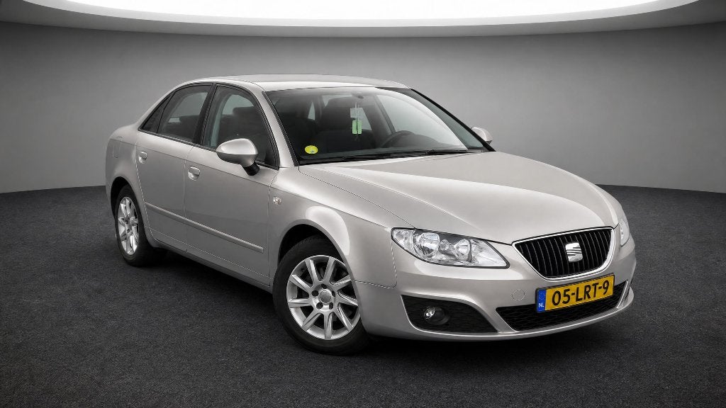 Seat Exeo 1.6 75KW 2010 Beige, Auto's, Euro 5, Stof, 4 cilinders, Beige