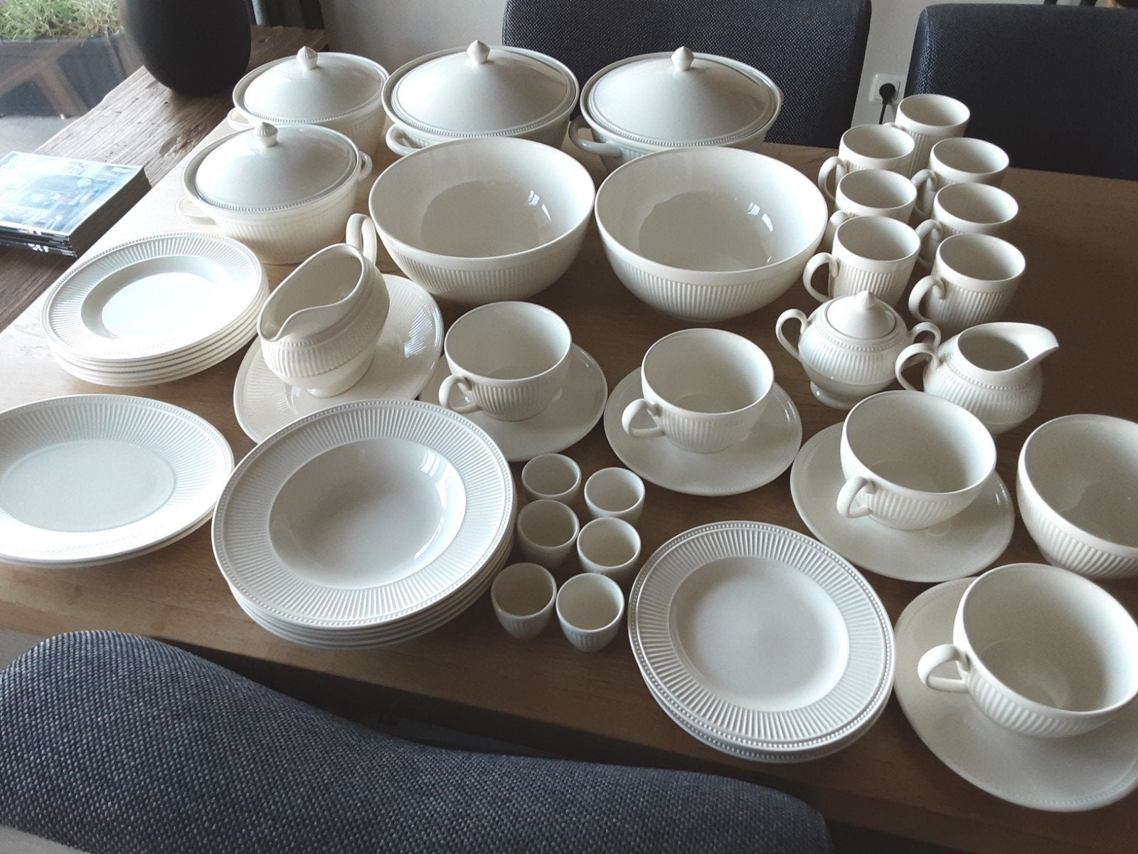Wedgwood windsor servies in Nieuwstaat, Ophalen, Zo goed als nieuw, Porselein, Kop(pen) en/of Schotel(s)