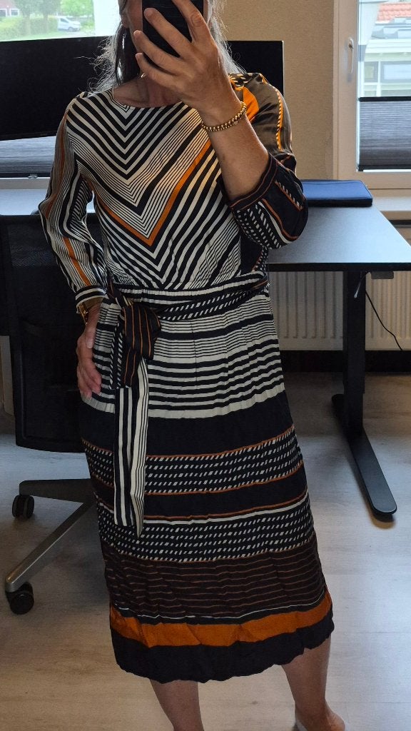Prachtige nieuwe jurk van Caroline Biss, maat S, Kleding | Dames, Nieuw, Ophalen of Verzenden, Maat 36 (S), Caroline Biss