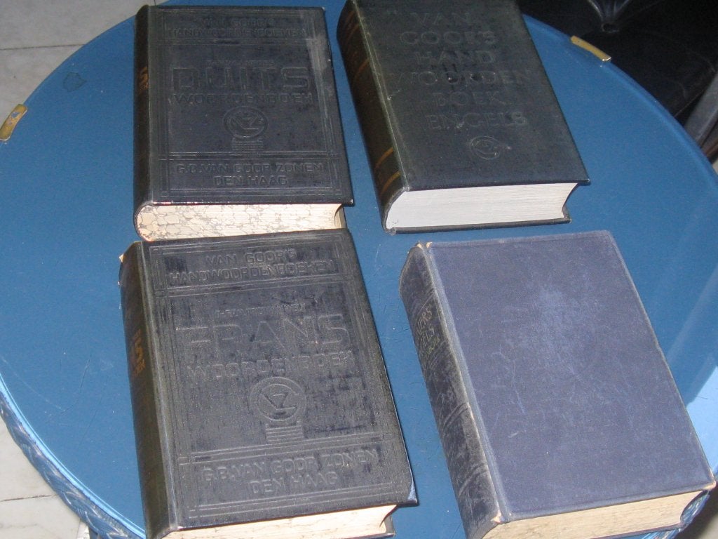 4 Woordenboeken  Ned-Frans-Duits -Engels, Duits, Allerlei, Ophalen of Verzenden, Zo goed als nieuw