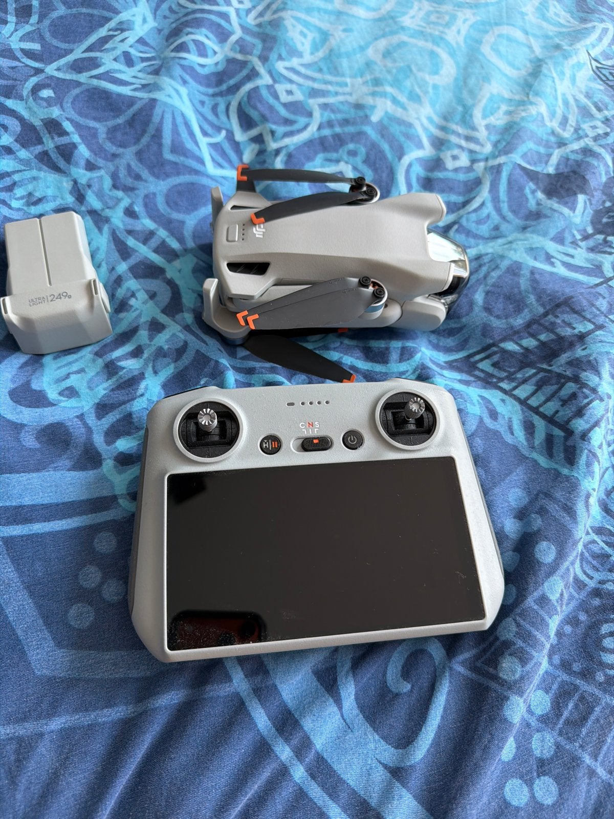 DJI Mini 3 met RC controller en factuur - Zo goed als nieuw, Audio, Tv en Foto, Drones, Ophalen, 30 tot 45 minuten, Cameradrone