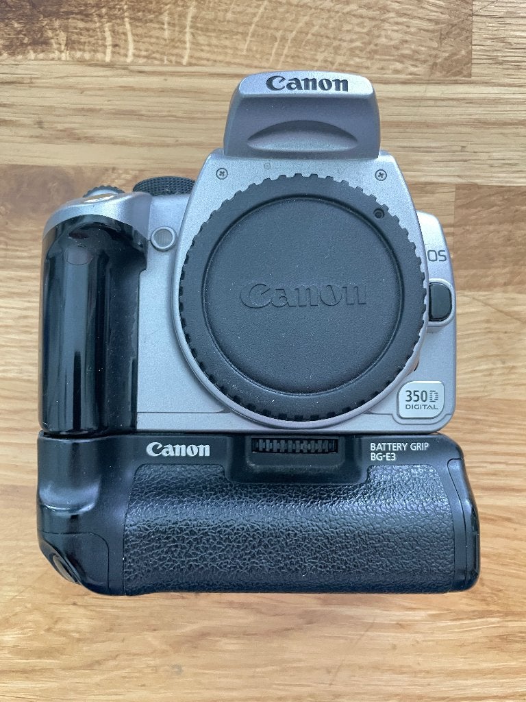 Canon EOS 350D Starterset met Battery Grip & Kitlens, 8 megapixels, Gebruikt, Spiegelreflex, Canon