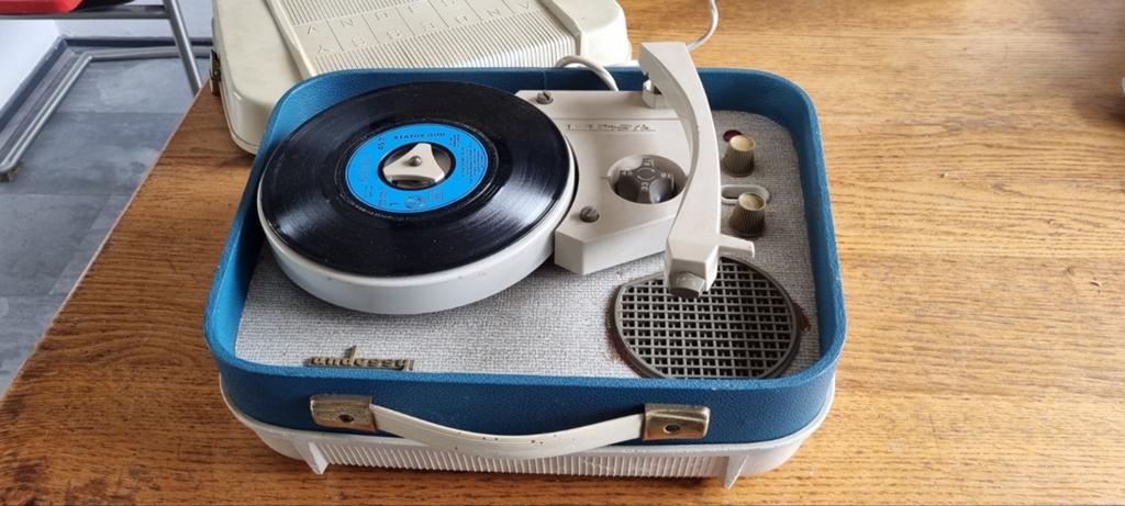 Antieke jaren 50 Lesa Andessy platenspeler met platen, Ophalen, Overige merken