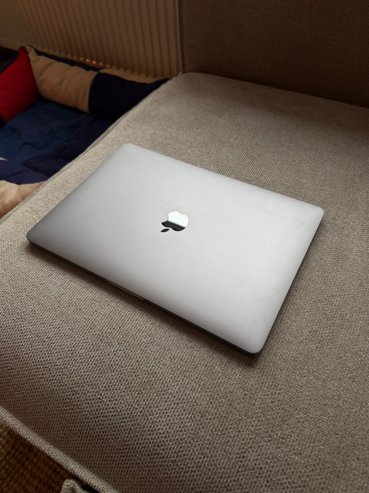 Foto 2 van Macbook Pro 13inch 2020