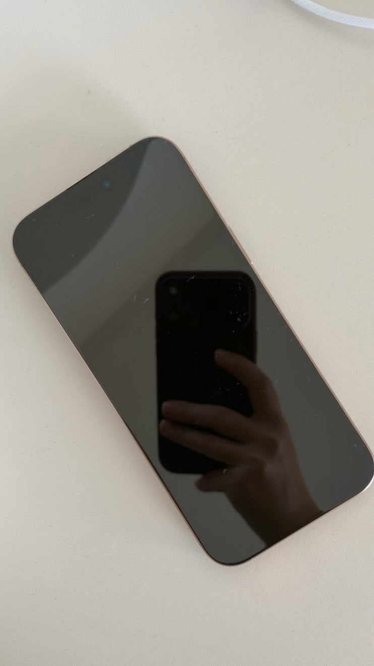 Foto 5 van iPhone 16 pro max Desert Titanium 256gb