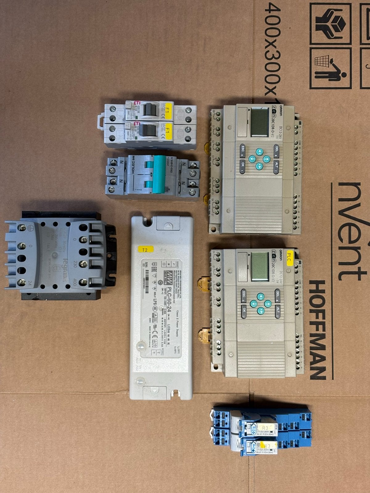 Diverse elektrische componenten: PLC, automaten, relais, Ophalen of Verzenden, Gebruikt, Overige merken, Installatieautomaat