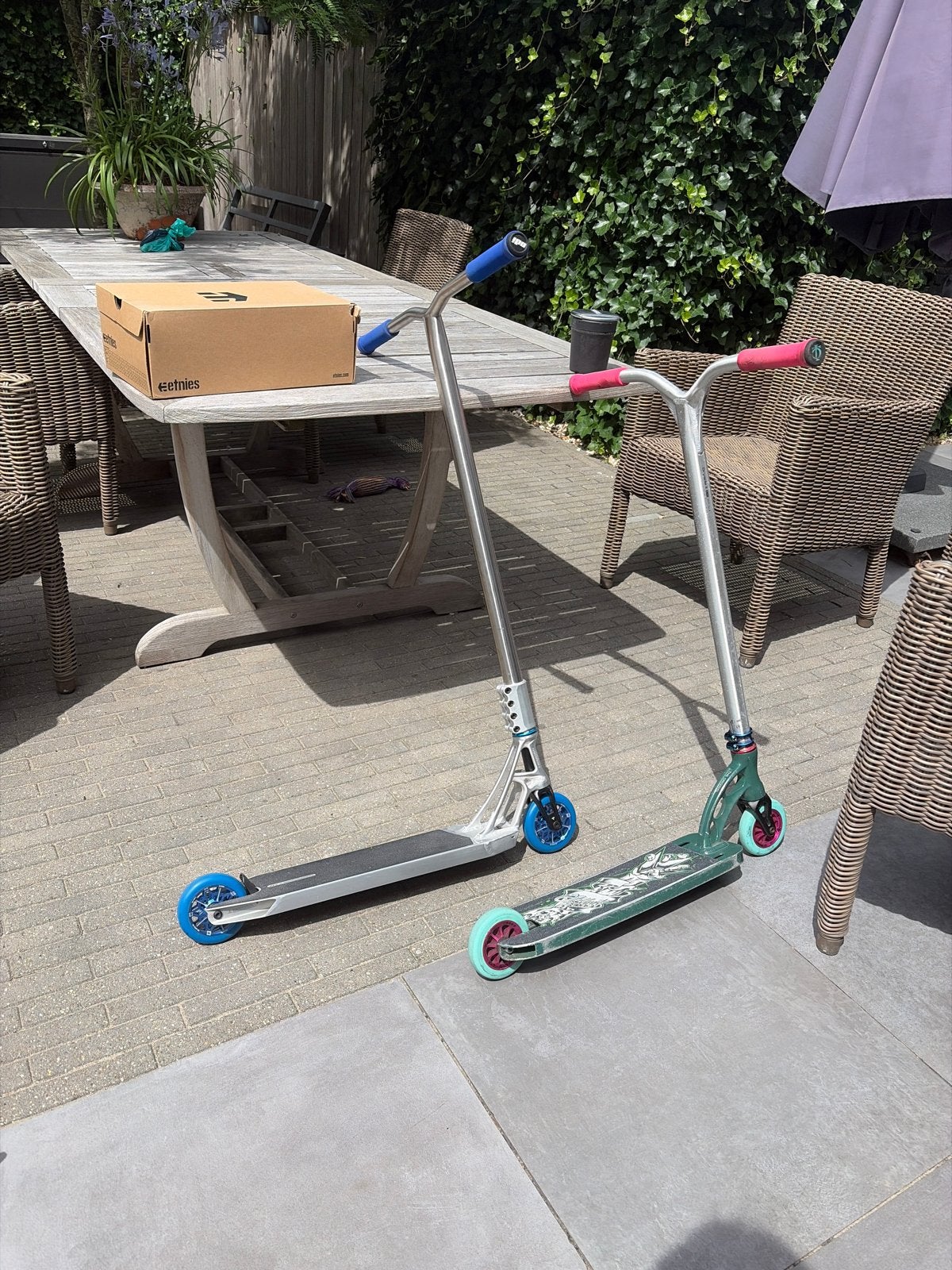 alles is ook los te koop.één zo goed als nieuw, één gebruikt, Fietsen en Brommers, Steps, Ophalen of Verzenden, Zo goed als nieuw