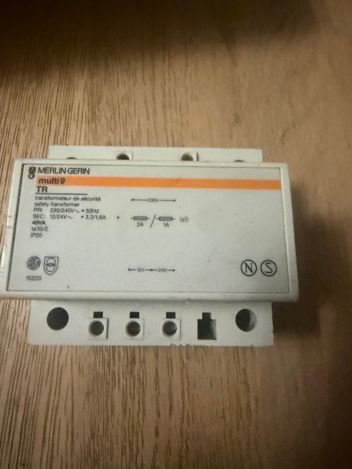 Merlin gerin Multi 9 transformator 40VA, 10 inch, Overige modellen, Wit, Ophalen of Verzenden