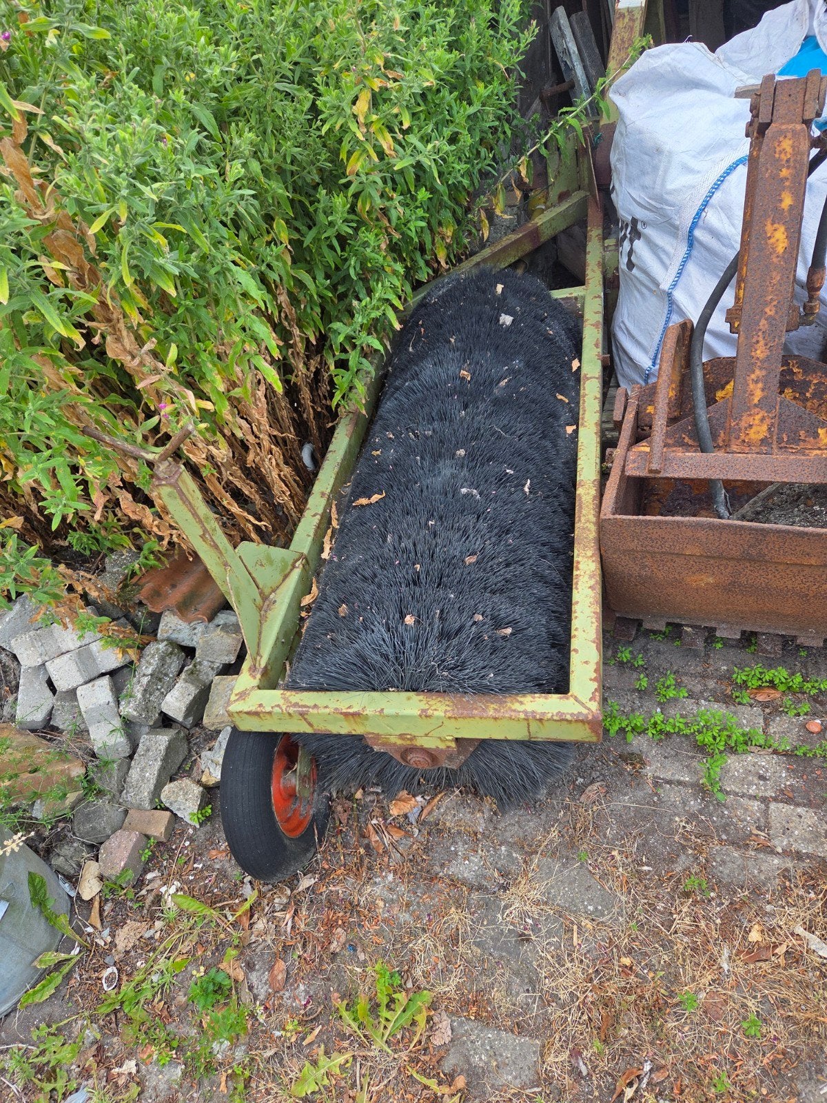te koop rolbezem. voor achter tractor, Ophalen, Tuinaarde