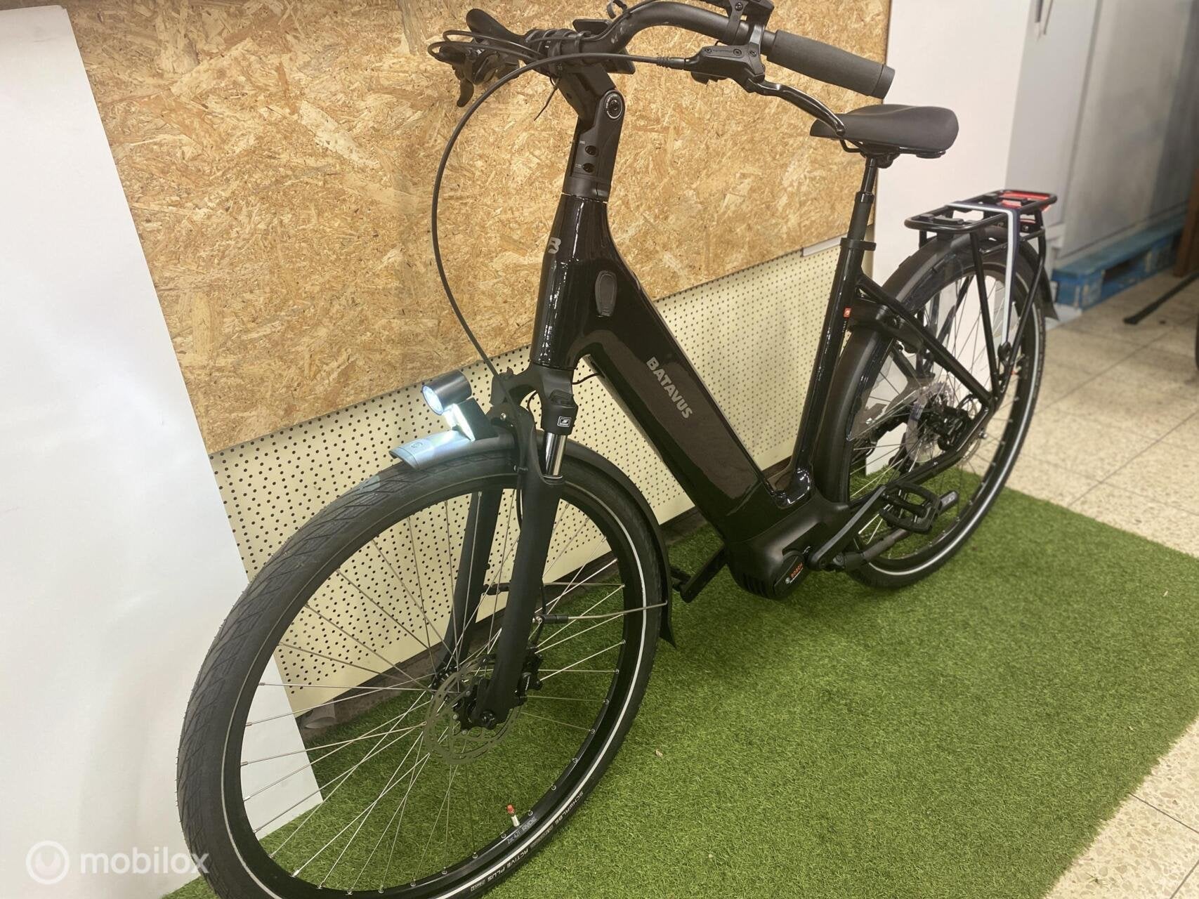 Foto 4 van BATAVUS FINEZ PT E-GO POWER SPORT BOSCH 750WH 53 CM NIEUW