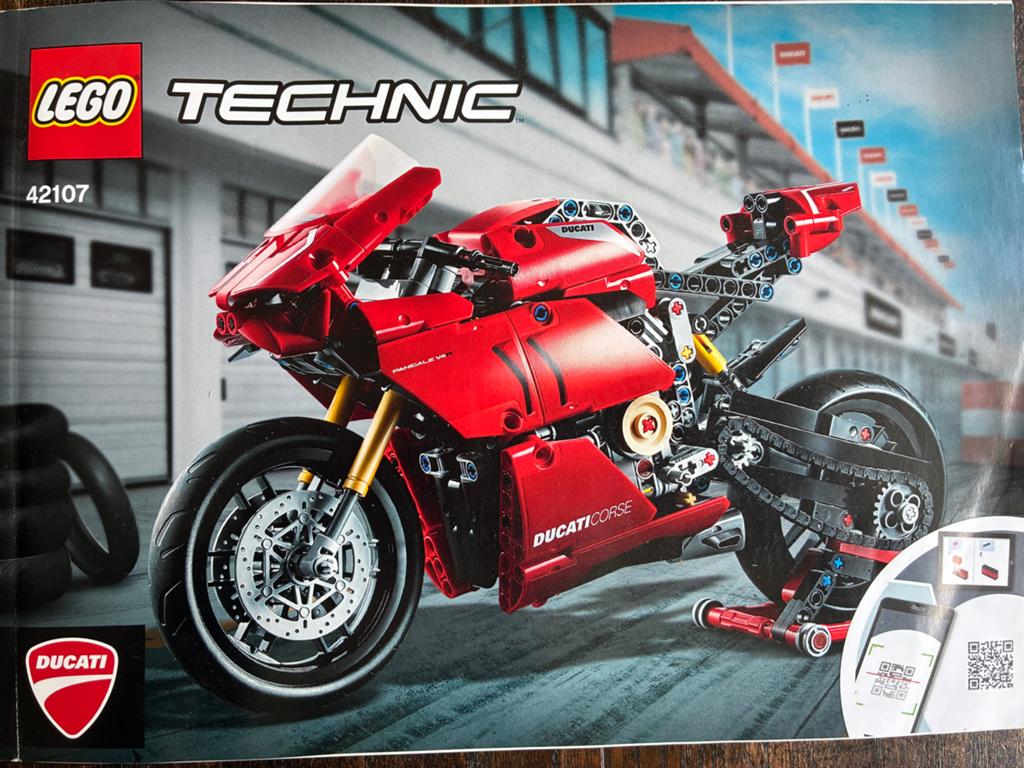Lego Technic Ducati Panigale V4 R - 42107, Ophalen of Verzenden, Zo goed als nieuw