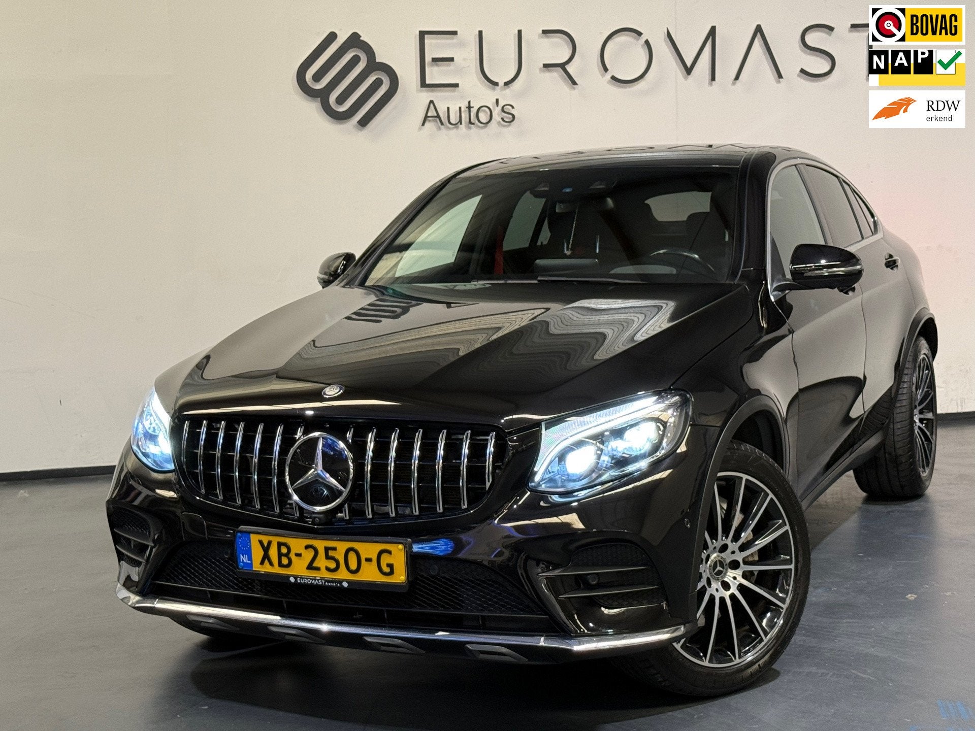 Mercedes-Benz GLC-klasse Coupé Gereserveerd!, Auto's, Mercedes-Benz, Bedrijf, Te koop, GLC Coupé, 360° camera, 4x4, ABS, Achteruitrijcamera