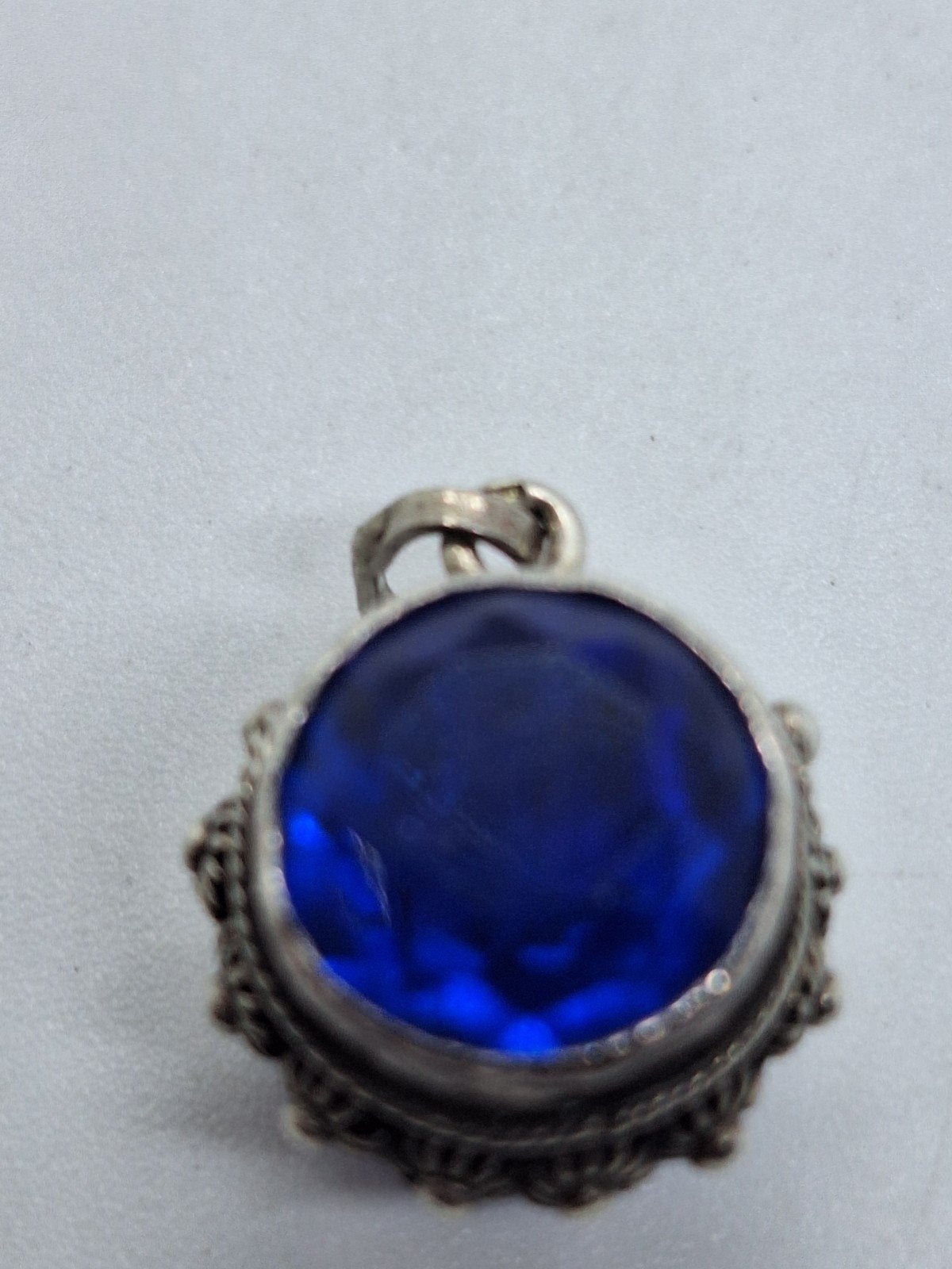 Antieke Zilveren Hanger met Blauwe Topaas - Ruim 1 cm, Ophalen of Verzenden, Zilver, Hanger, Met edelsteen