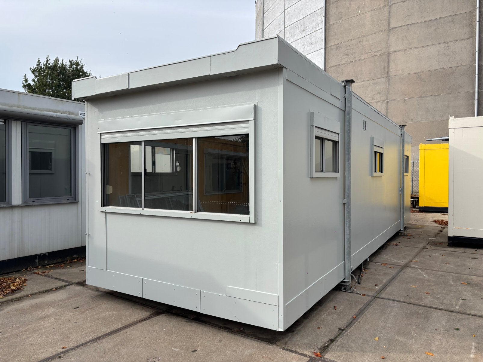 Kantoorunit met keuken en toilet | 10x3 meter, Ophalen